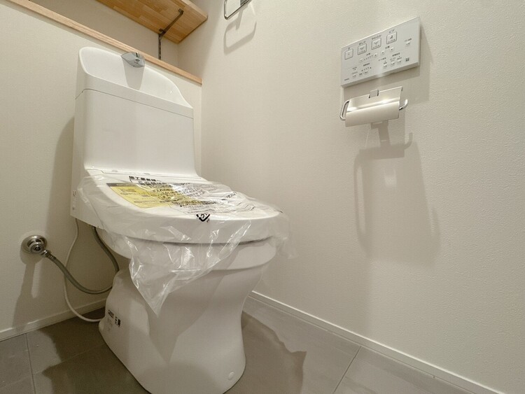 トイレ 暮らしの中のさりげないひとときの快適さにも、こだわりを、持って設備を配しております。