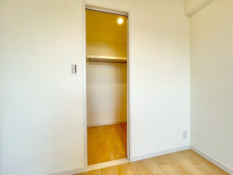 収納 居室にはクローゼットがあり、荷物もスッキリ収納して快適にお過ごしいただけます。