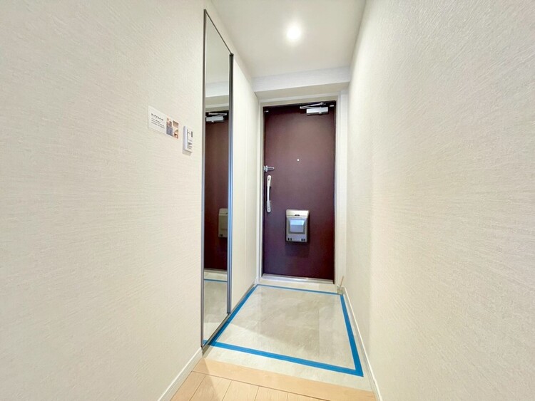 玄関 シューズボックスを完備した玄関です。