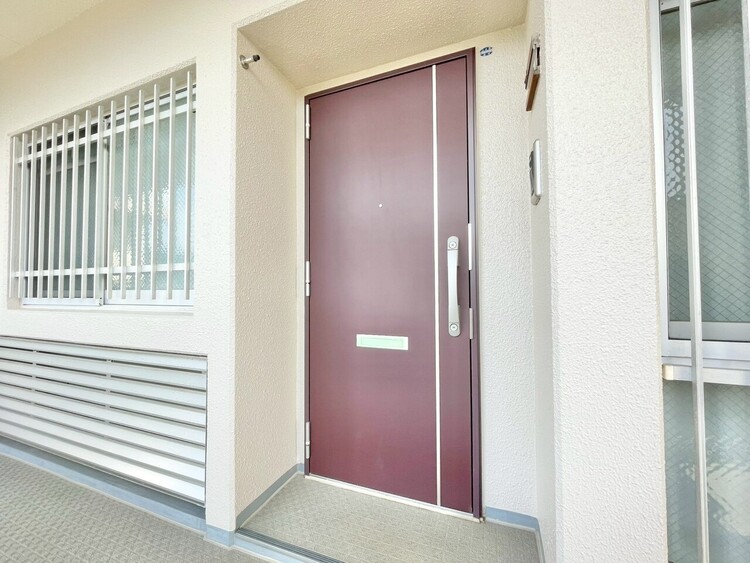 玄関 玄関を開ければ、そこは安らぎのご自宅。