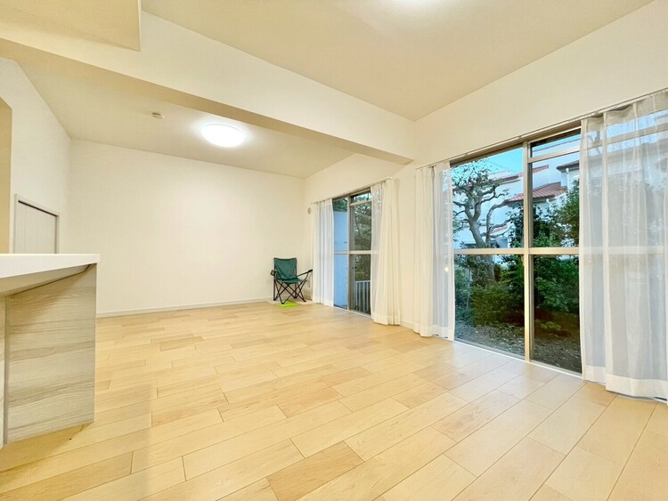 居間 「空間が織り成すひとつ先の住み心地」を演出します。