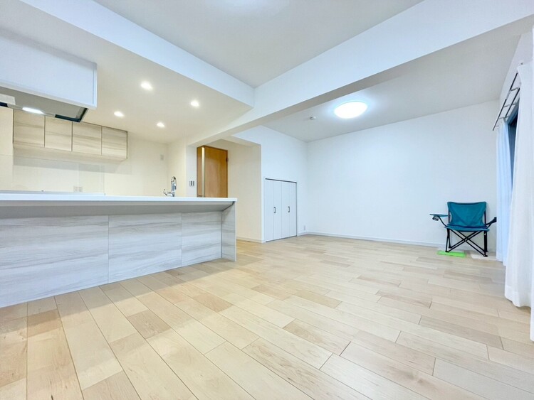 居間 過ごす時間が、たくさんの思い出として紡がれていく場所。