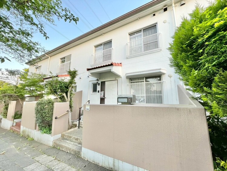 外観 資料には掲載していない情報が、現地にはたくさんあります。是非一度、現地をご確認ください。