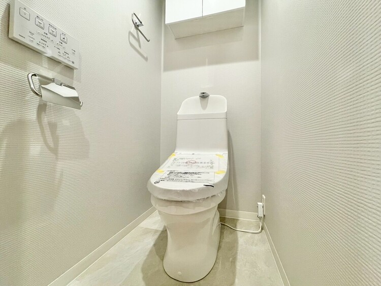 トイレ 暮らしの中のさりげないひとときの快適さにも、こだわりを、持って設備を配しております。