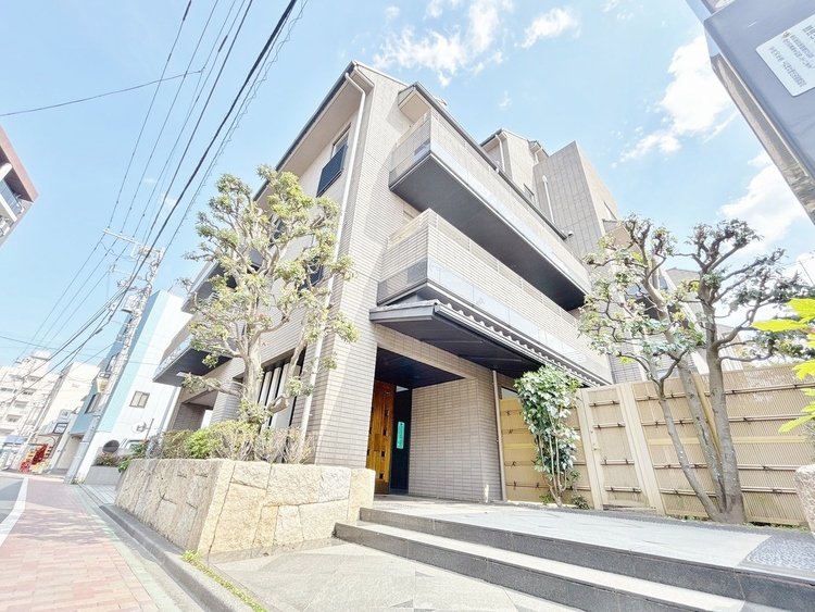 外観 資料には掲載していない情報が、現地にはたくさんあります。是非一度、現地をご確認ください。