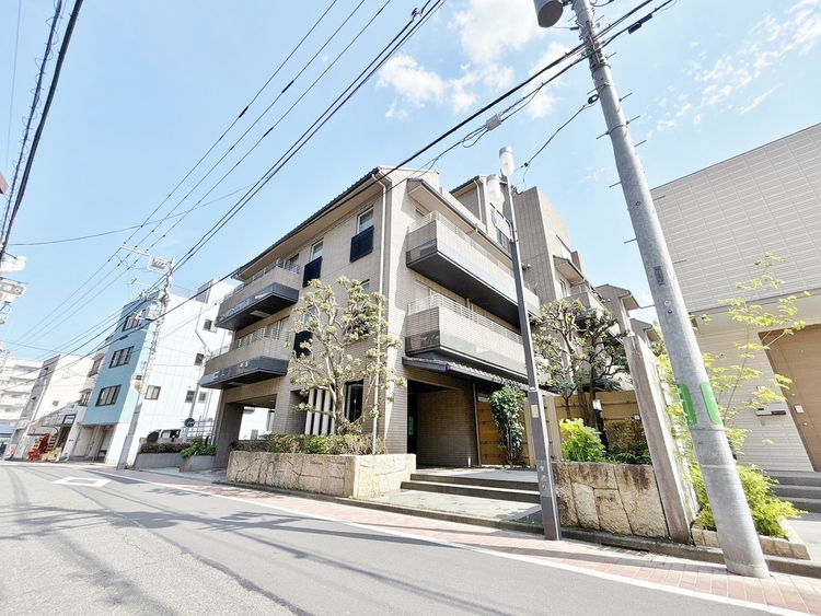 外観 ライフプランニングからローンまで、一貫してご説明させていただきます。お気軽にお問い合わせくださいませ。