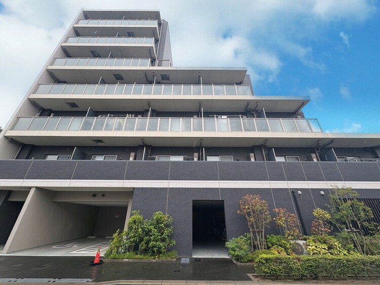 外観 資料には掲載していない情報が、現地にはたくさんあります。是非一度、現地をご確認ください。