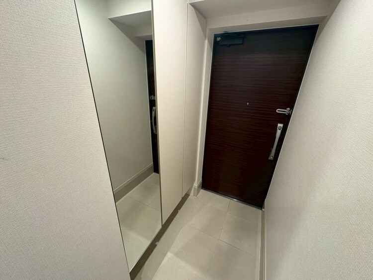 玄関 シューズボックスを完備した玄関です。