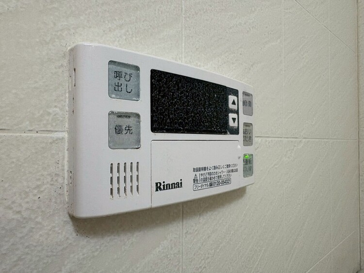 設備 見やすい画面で操作しやすい給湯パネルです。