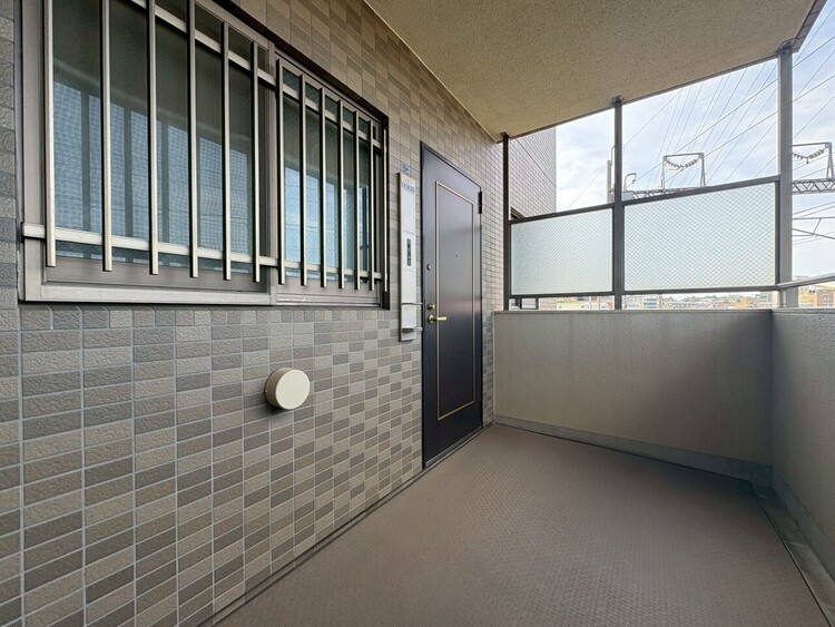 玄関 玄関を開ければ、そこは安らぎのご自宅。