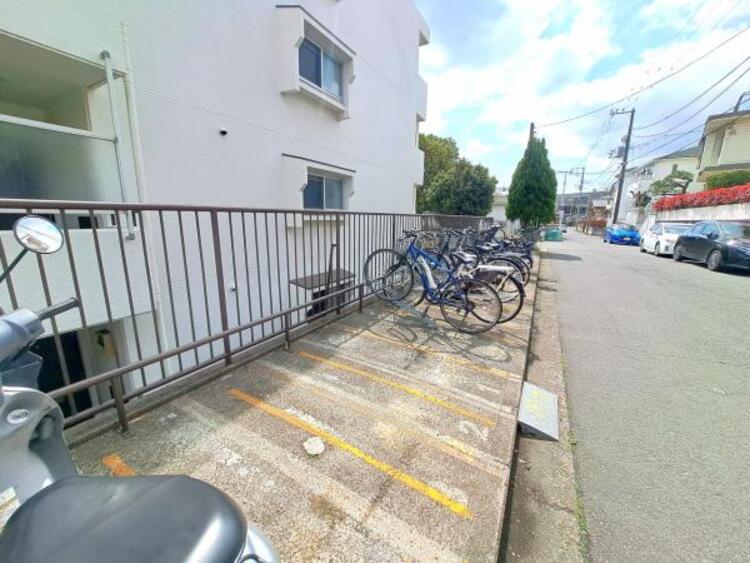 その他 敷地内の駐輪場。