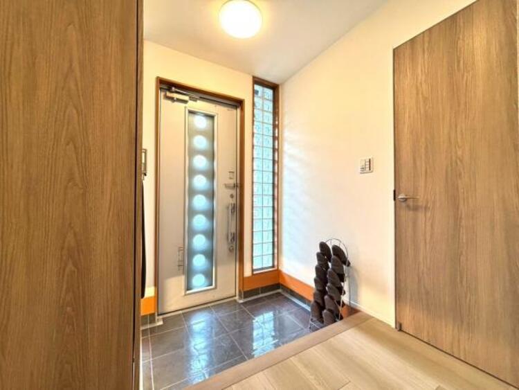 その他 雑多な玄関ではなくスッキリ空間としてお家の顔になるよう設計いたしました。（2026.4.6撮影）