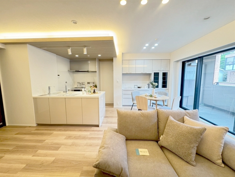 その他 落ち着いた雰囲気に包まれて、伸びやかな空間。