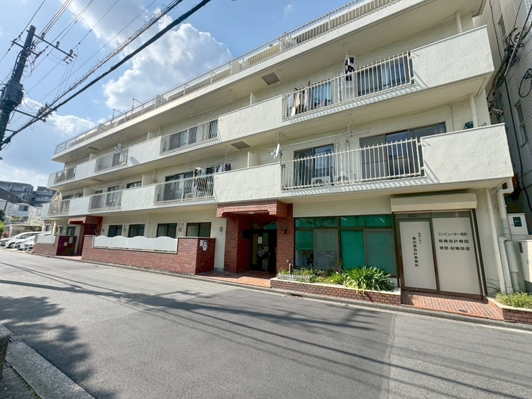 その他 飽きのこないシンプルモダンな外観です。