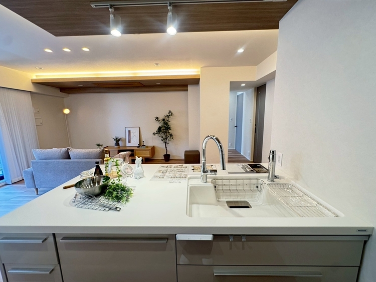 その他 使いやすくスタイリッシュなキッチン空間になっております。