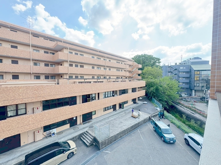 その他 陽当たり・通風・開放感に恵まれた環境です。