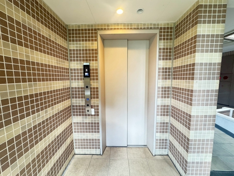 その他 エレベーター完備のため荷物が多くなっても安心。