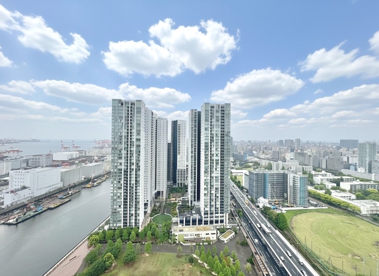 その他 眺望や窓からの景色が良いと、家で過ごす時間も快適です。