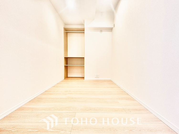 内装 ◆子供部屋◆冷涼な風、そよぐリビング。だんらんの場所はここから始まり、ここで終わる。家族の笑顔が集う素敵な場所だから、こだわり抜いた思いが詰まっているのだと思う。