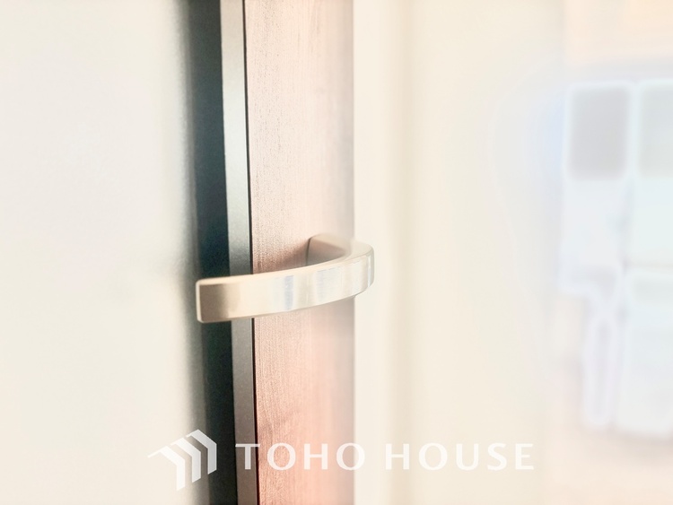 内装 【Green orchestra】◆緑の匂いに誘われて◆目を閉じれば深緑の香り。五感を研ぎ澄まし、日々の疲れを心から癒してくれる。深呼吸するほどに爽やかな薫りたち込める新緑にそと微笑む私達。