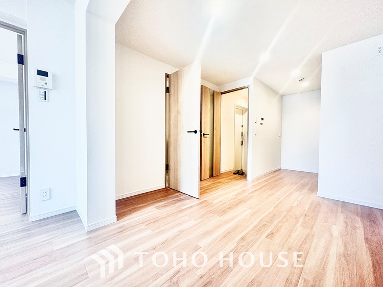 内装 【LIVING】◆家族◆愛する家族を一目で見渡せる。家族が集う空間。永遠に続く幸せな毎日を、ここで。