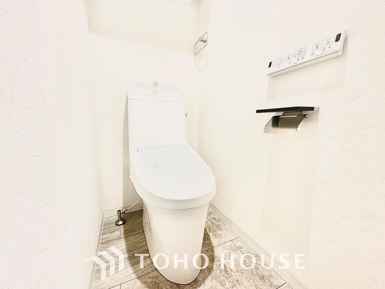 トイレ 【TOILET】◆快適◆な生活に不可欠。節水型の高性能トイレを新設。