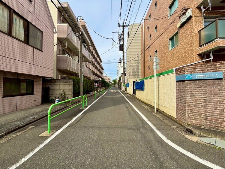 その他 ◆隠された美しさ◆流麗な音楽が流れているような繊細でいながら整然かつ堅牢なこの空間。この空間は確かに美しい。しかし、そこには美しさ以上のものが隠されている。