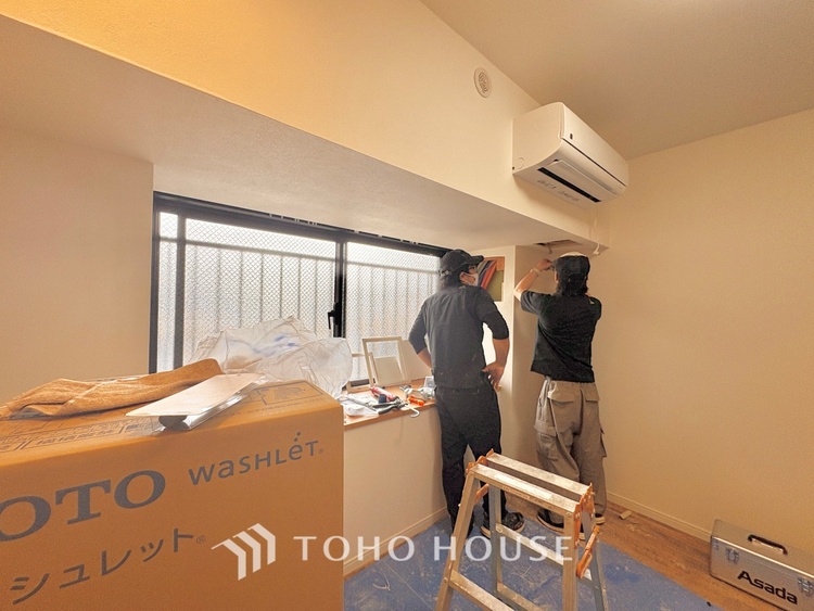 内装 《改装中》風の通り道。舞い込んでくる風が優しく躍り、室内に爽やかな空気を運んでくる。