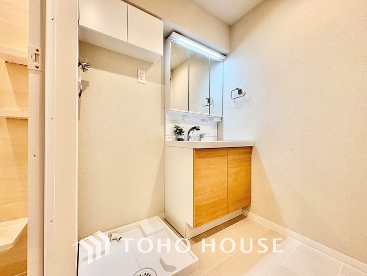 洗面 浴室は一日の疲れを癒す特別な空間。清潔感と快適性で心身ともにリフレッシュできます。