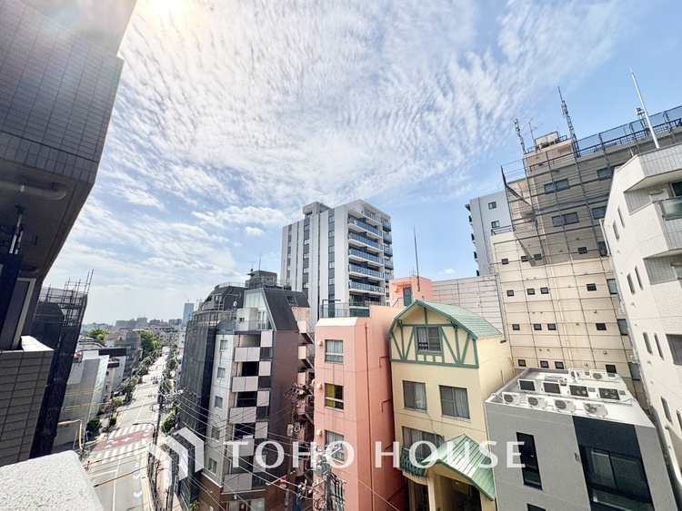 その他 バルコニーからの眺望は開放感にあふれ、心安らぐひととき。