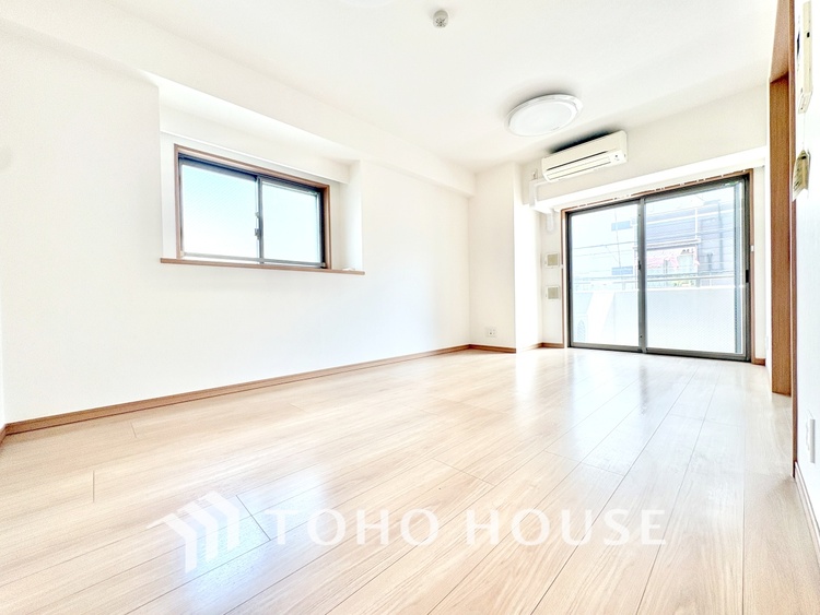 内装 【リビング】このリビングを見た瞬間に、「ここで暮らしたい」と思う。