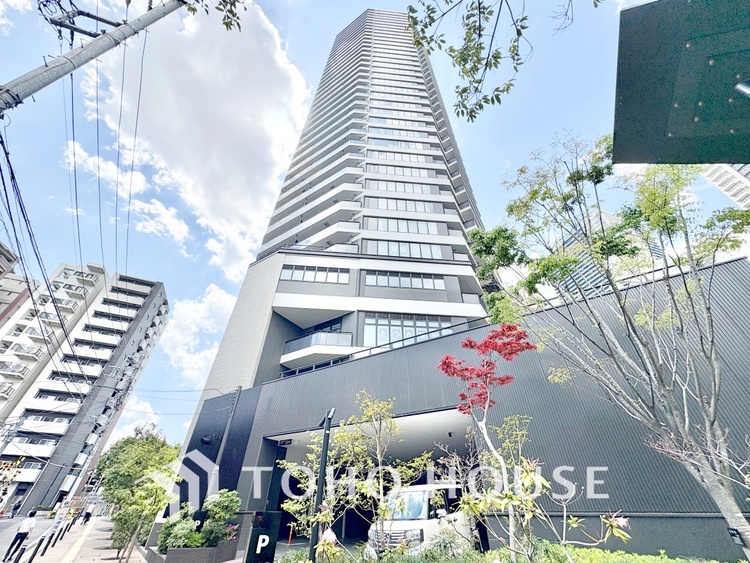 外観 【外観】落ち着いた街並みに調和する外観。住まいとしての安心感を感じられる佇まいです。