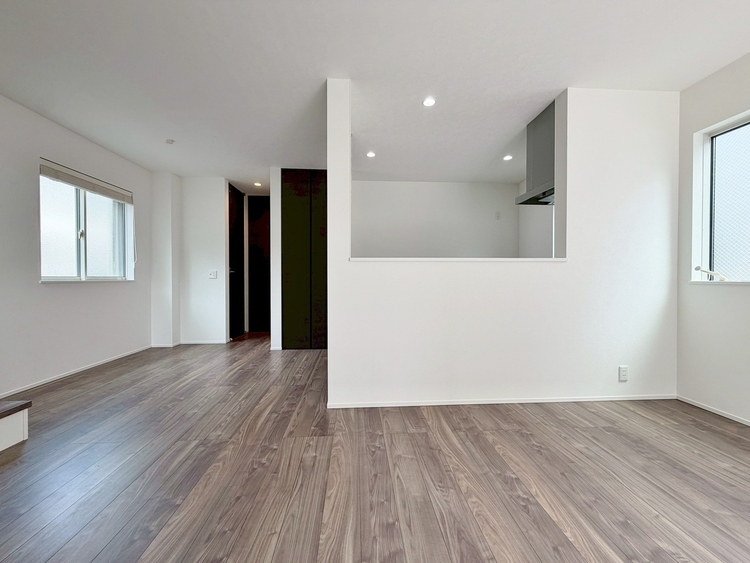 その他 シンプルな内装と偏り過ぎないデザインで統一しました。