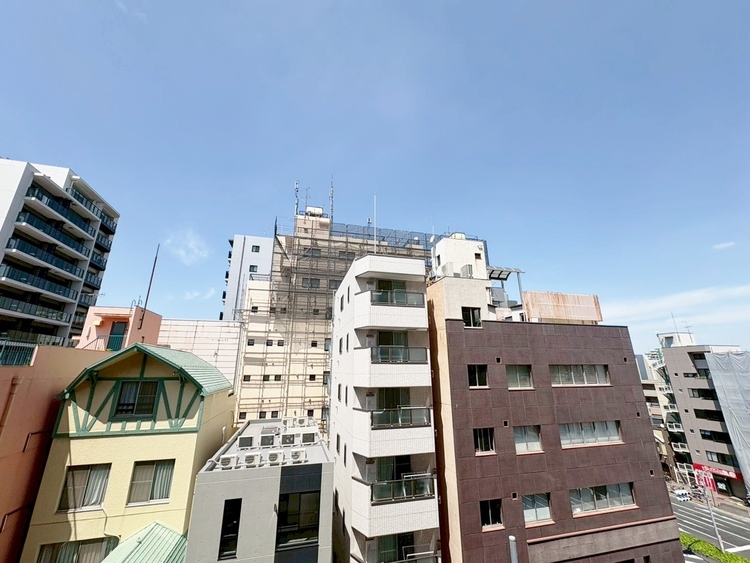 その他 眺望や窓からの景色が良いと、家で過ごす時間も快適です。