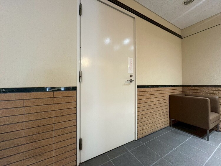 その他 館内は静寂な中が保たれており、管理が行き届いている印象を受けました。