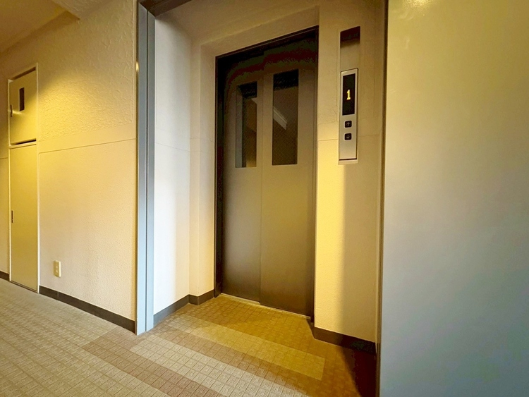その他 エレベーター完備のため荷物が多くなっても安心。