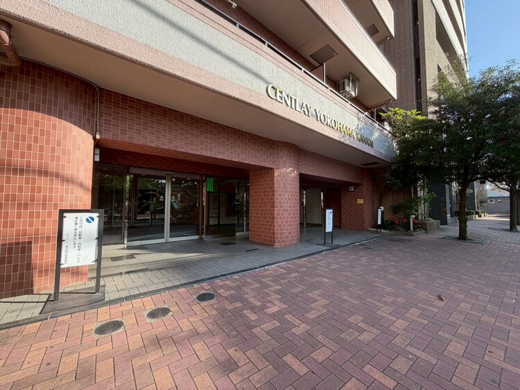 その他 上質感漂う玄関アプローチです。