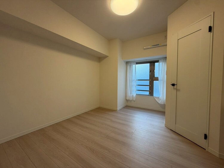 その他 清かで艶やかな時間をもたらしてくれる室内です。