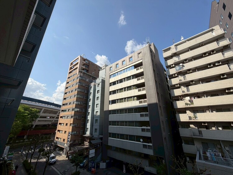 その他 眺望や窓からの景色が良いと、家で過ごす時間も快適です。