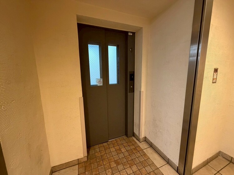 その他 エレベーター完備のため荷物が多くなっても安心。