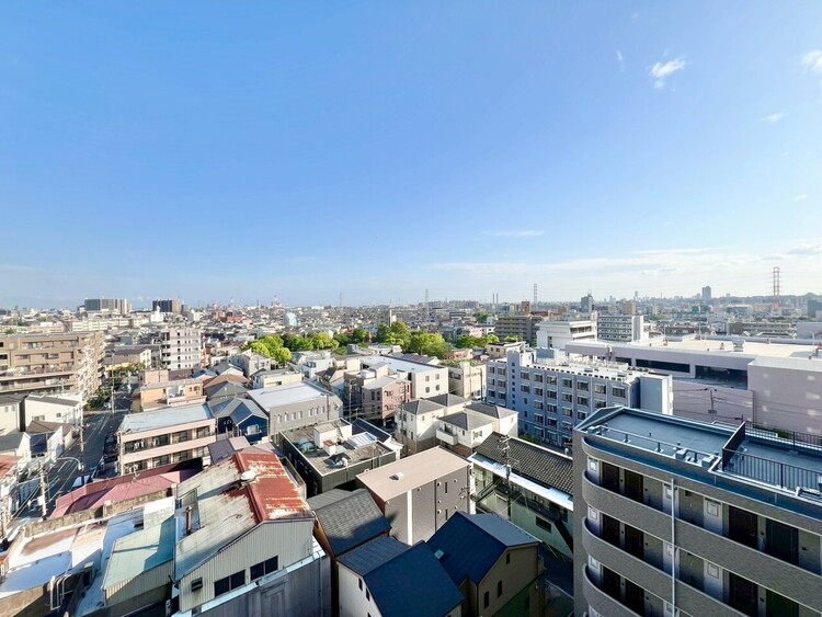 その他 眺望や窓からの景色が良いと、家で過ごす時間も快適です。