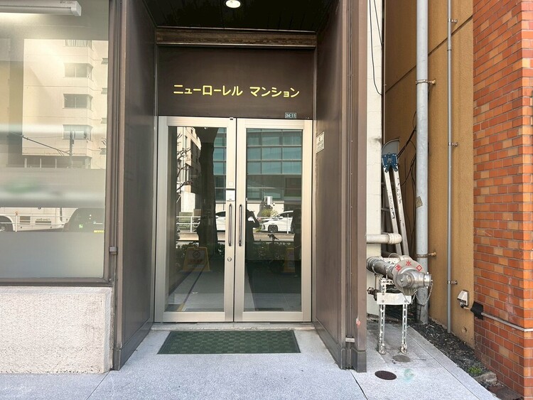 その他 上質感漂う玄関アプローチです。