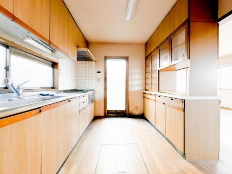 キッチン 【キッチン】広く取られたキッチンスペース