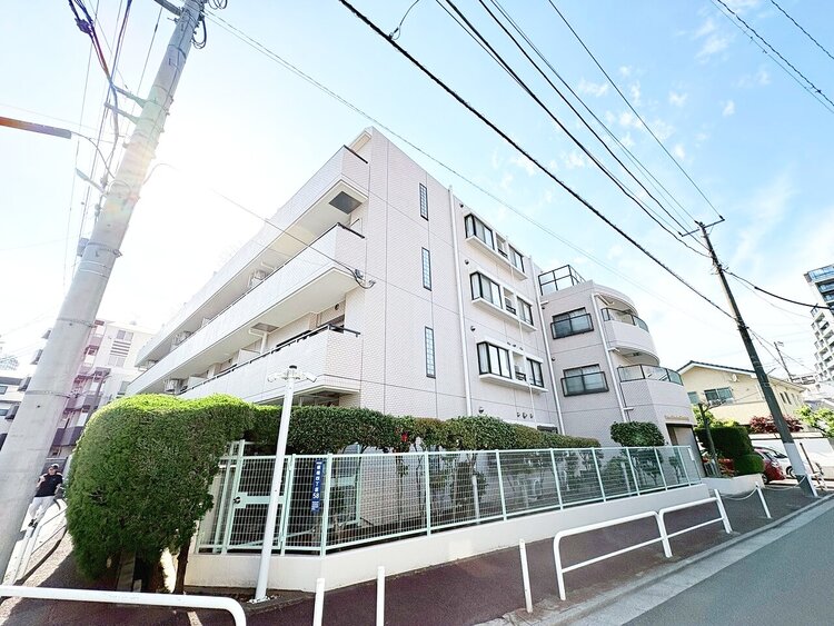 外観 資料には掲載していない情報が、現地にはたくさんあります。是非一度、現地をご確認ください。