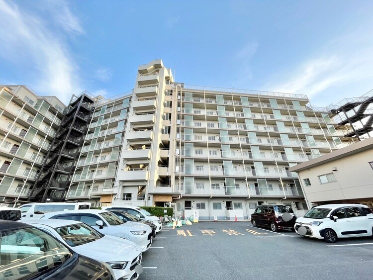 外観 資料には掲載していない情報が、現地にはたくさんあります。是非一度、現地をご確認ください。