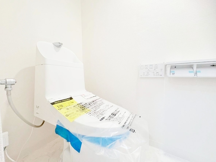 トイレ 暮らしの中のさりげないひとときの快適さにも、こだわりを、持って設備を配しております。