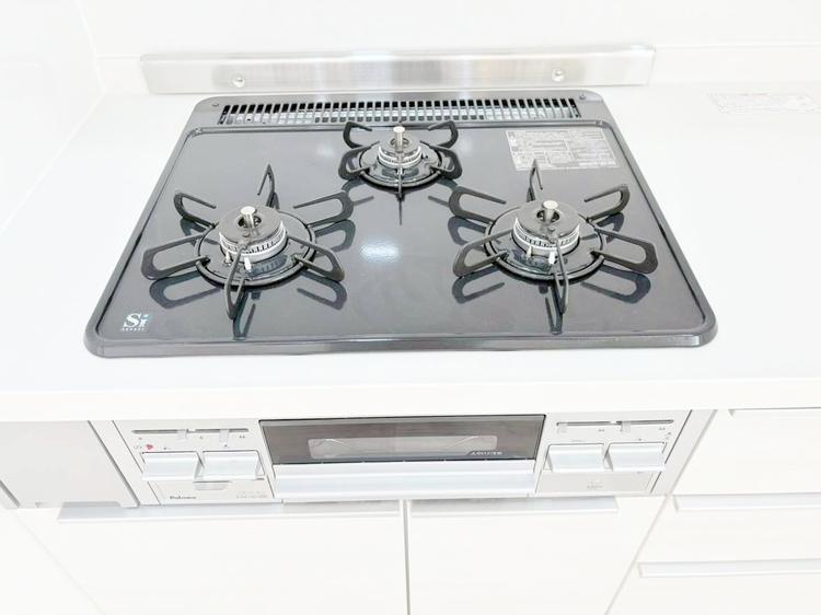 設備 ３口コンロ