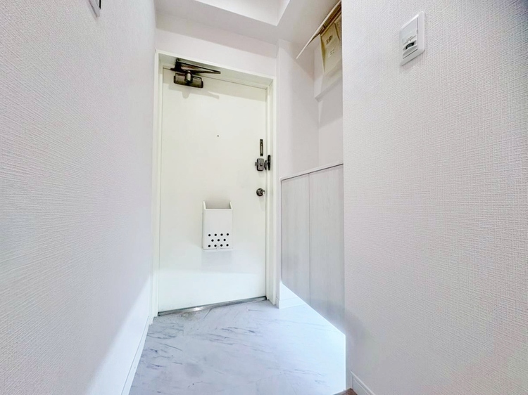 玄関 シューズボックスを完備した玄関です。