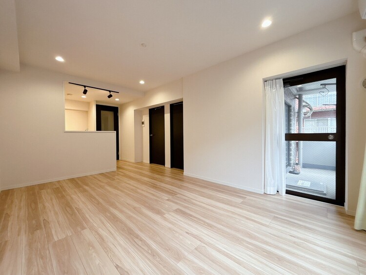 居間 豊かな居住性と、安心感を満たすクオリティが見事に調和した住空間。