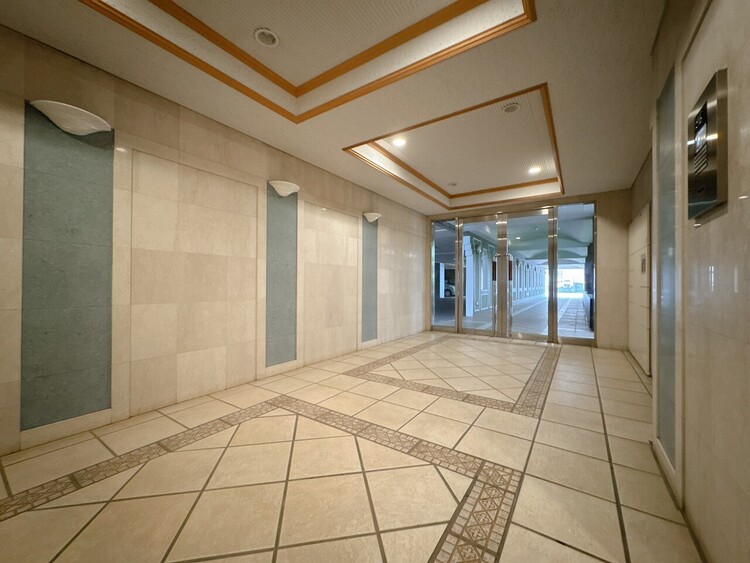 エントランス エントランスは、毎日の行き帰りで使う大事な空間です。